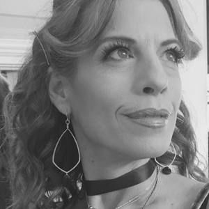 Meet your Posher, Aly